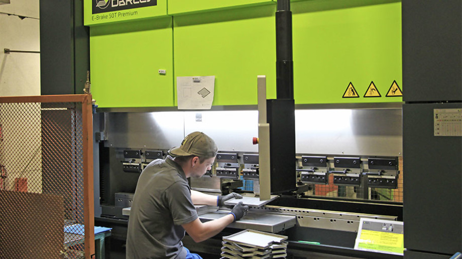 Hurkmans Plaatwerk B.V. BEEK EN DONK afbeelding 4